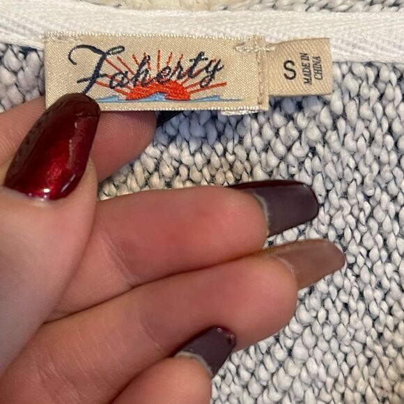 FAHERTY-Whitewater Baja Blue Hoodie V-Neck Pullover Oversized Beachy, Size Small - Picture 3 of 16